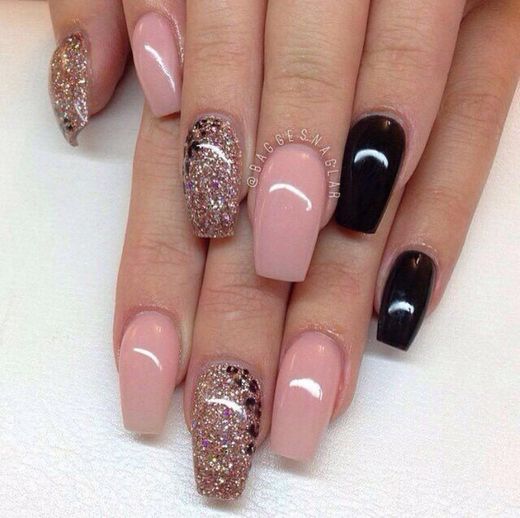 Unhas em gel