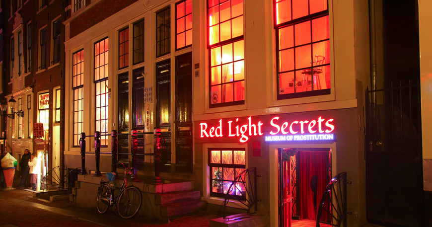 Place Red Light Secrets