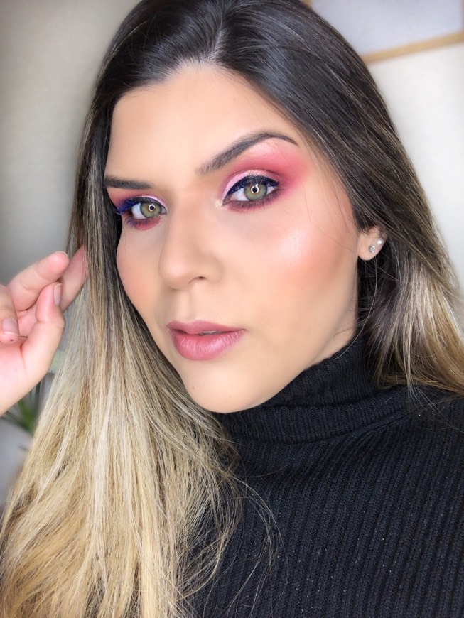 Moda Maquillaje con paleta Matte-Girl de Cesar Díaz VIP ✨