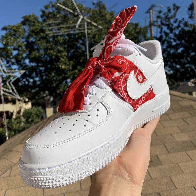 Social Nike