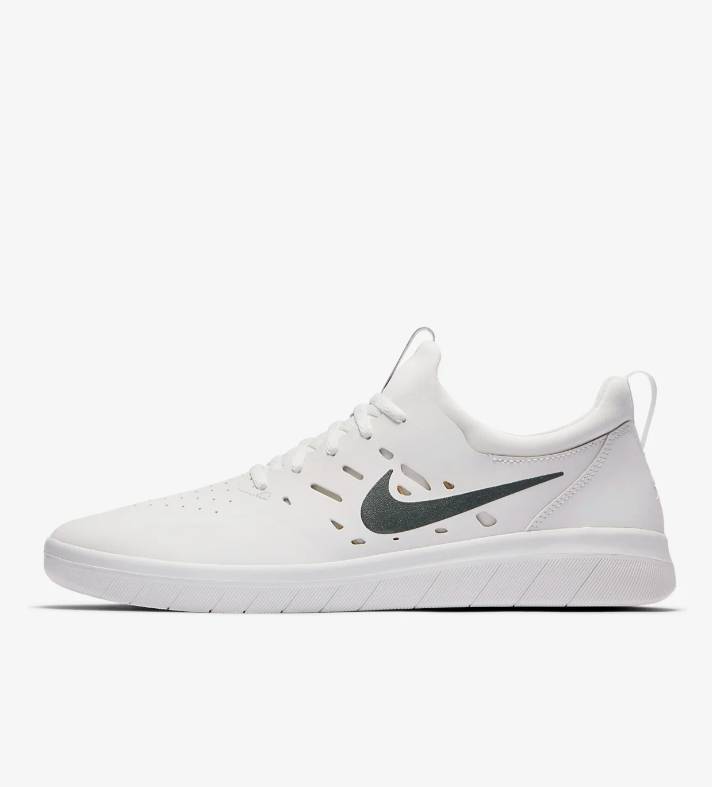 Social Nike SB Nyjah