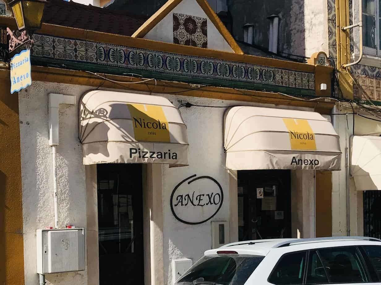 Restaurants Pizzaria Anexo