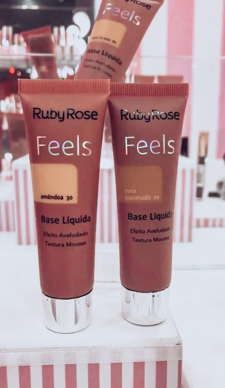 Social Base Feels- Ruby Rose