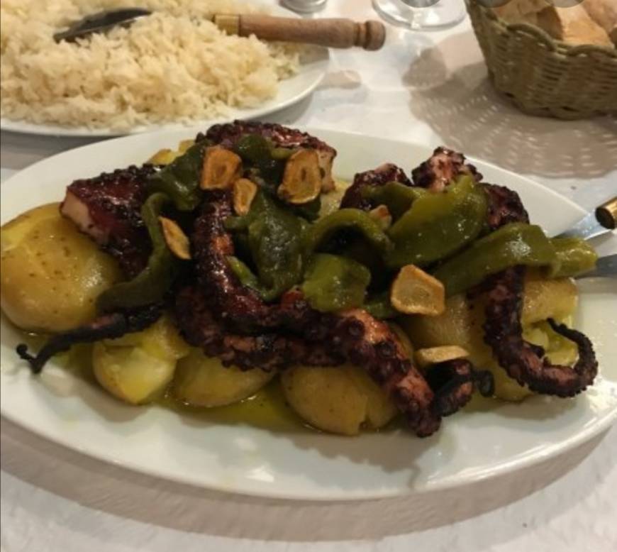 Restaurants A Quelha - Adega Regional, Unipessoal, Lda.