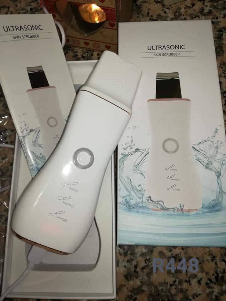 Fashion Ultrasonic Skin Scrubber 