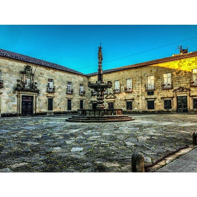 Lugar Largo do Paço