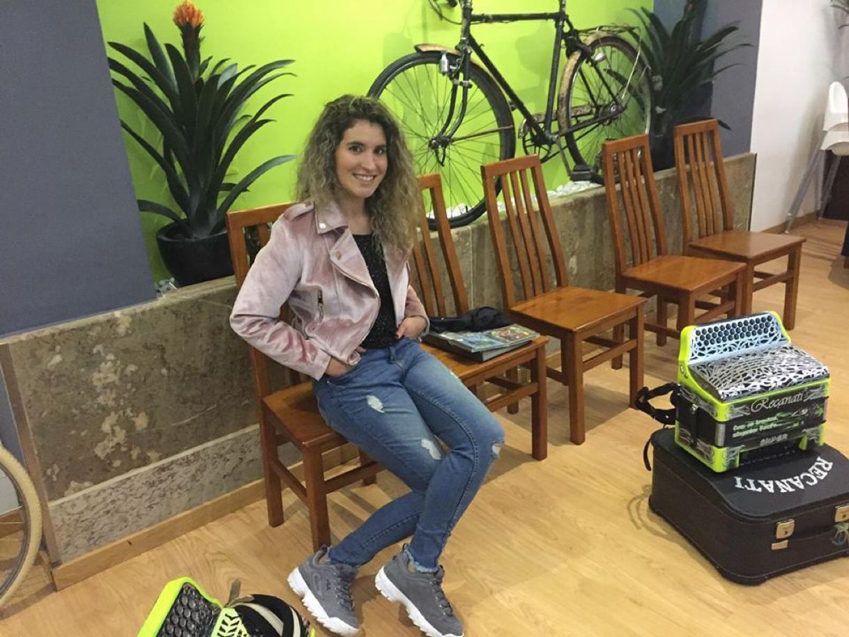 Electronic Samsung 4K UHD 2019 55RU8005 - Smart TV de 55" con Resolución