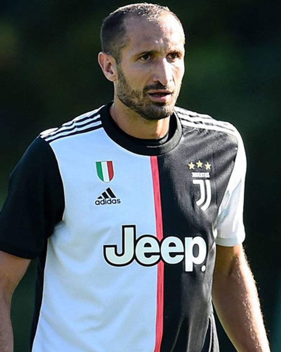 Social Chiellini