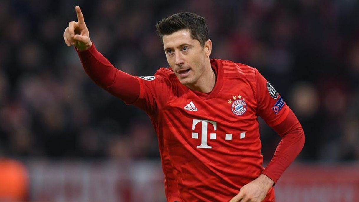 Social Lewandowski