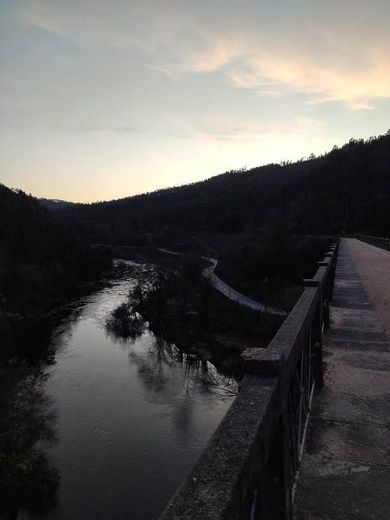 Ponte do Poço de Santiago