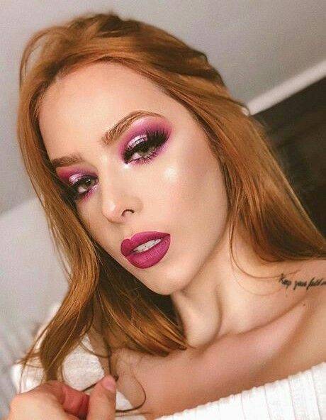 Social CARLA BEATRIZ