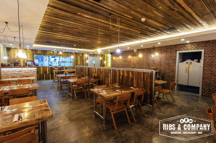 Restaurantes Ribs & Company