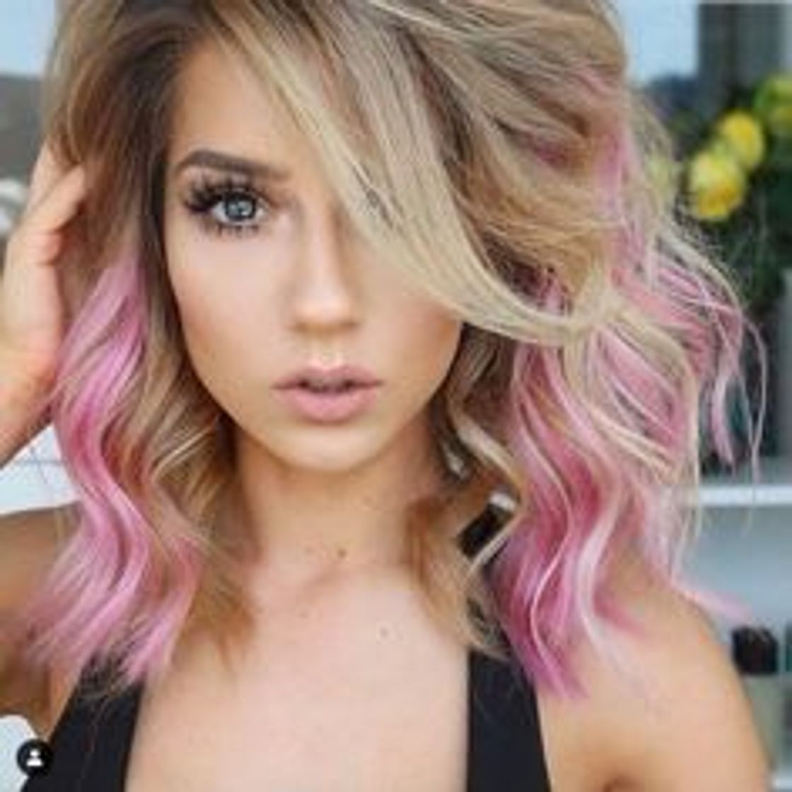 Products Cabelo com mechas rosas