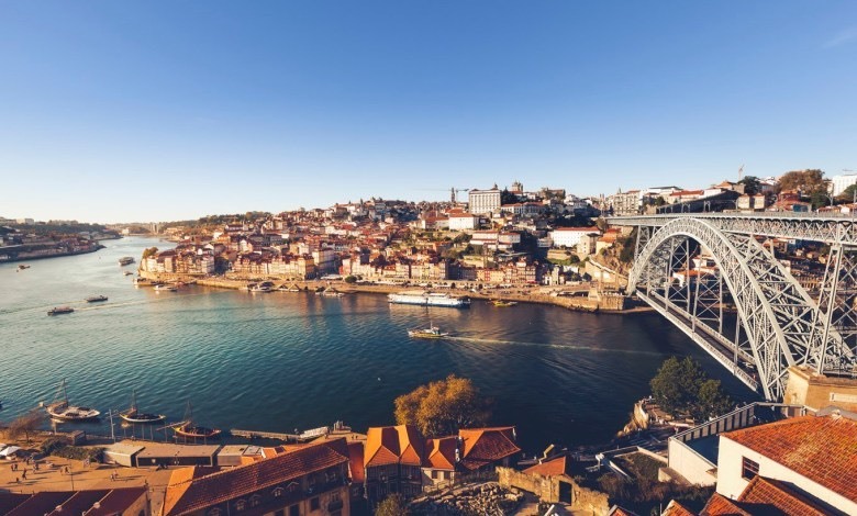 Places Cidade do Porto é linda 😍 