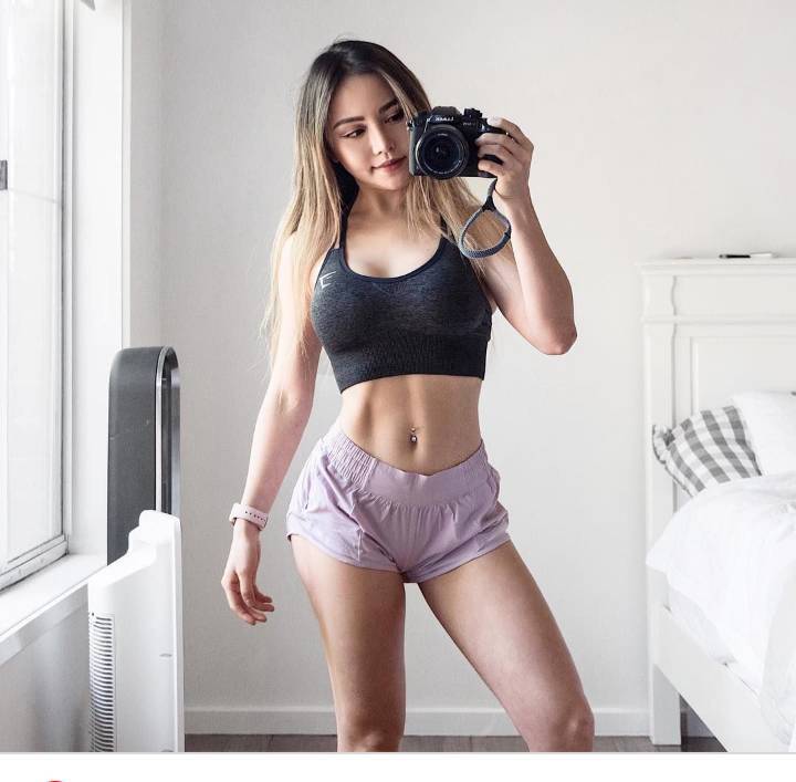 Free Workout program from Chloe Ting