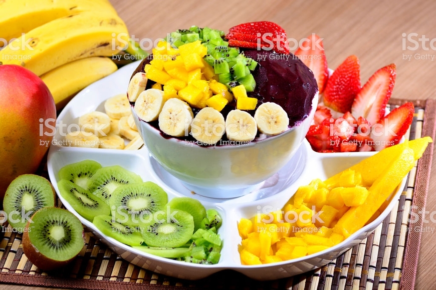 Fashion açaí  com frutas