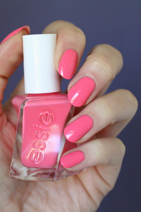 Products essie gel couture- signature smile