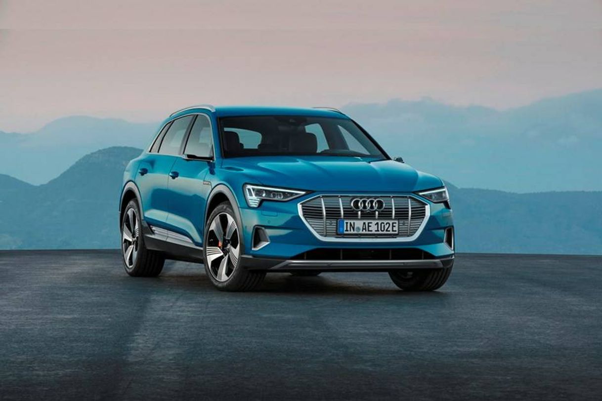 Fashion Audi E-tron