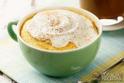 Social Bolo de iogurte na caneca 