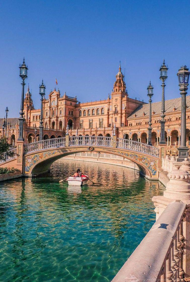 Moda 𝐒𝐞𝐯𝐢𝐥𝐥𝐚, 𝐄𝐬𝐩𝐚𝐧𝐡𝐚🇪🇸