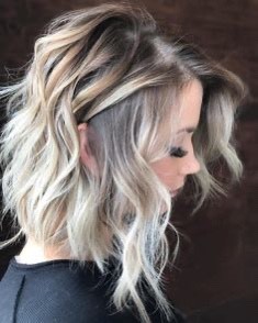 Fashion Cabelos curtos com mechas