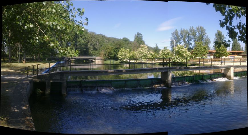 Lugar Rio NELA, CON EMBALSE