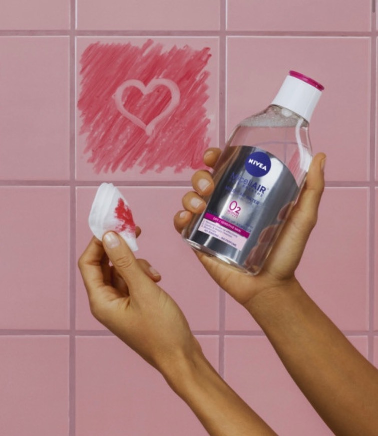 Desmaquilhante nivea 