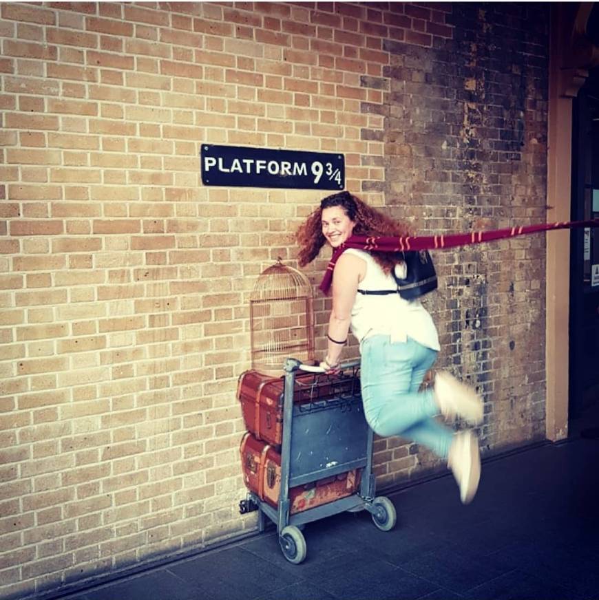 Place The Harry Potter Shop at Platform 9¾