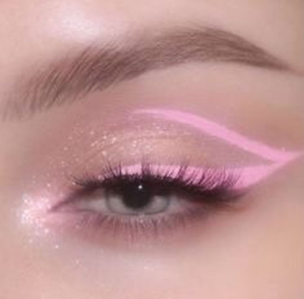 Fashion pink eyeliner💖