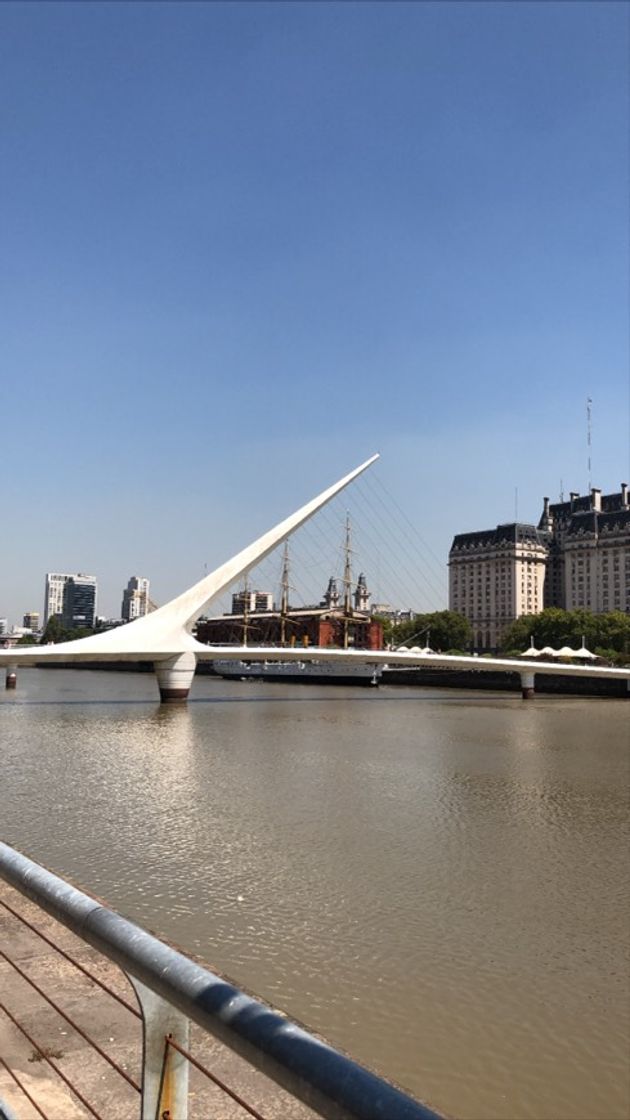 Lugar Puerto Madero