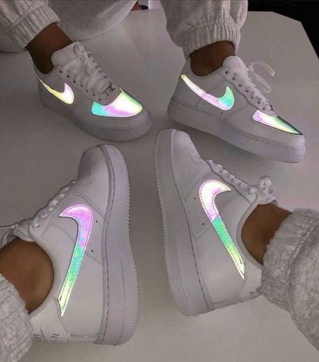 Tênis Nike Holográfico 🤩