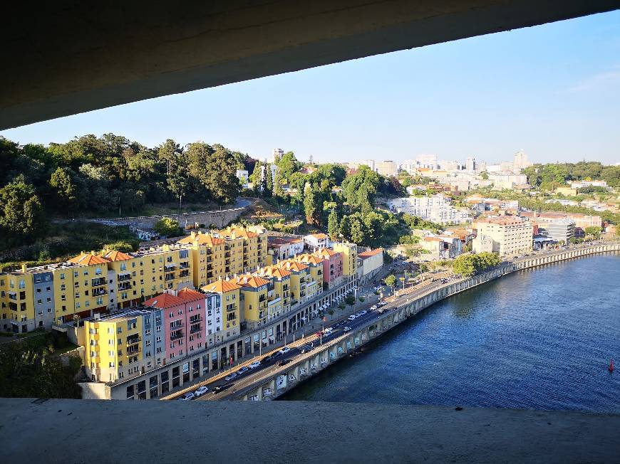 Place Ponte da Arrábida