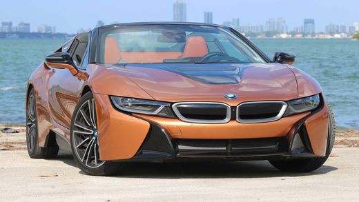 BMW i8 Coupe and i8 Roadster | Overview | BMW USA