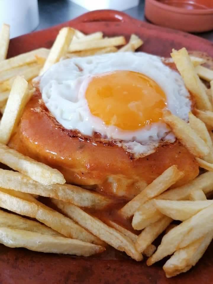 Restaurants A Alma da Francesinha, Moimenta da Beira - Restaurant Reviews ...