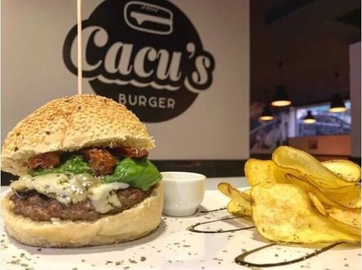 Cacu's Burger