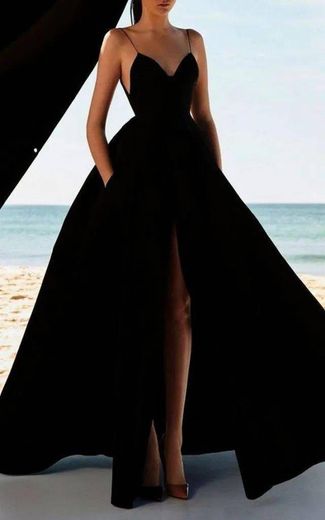 Vestido preto lindo 🖤