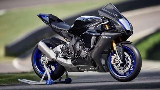 Yamaha R1M