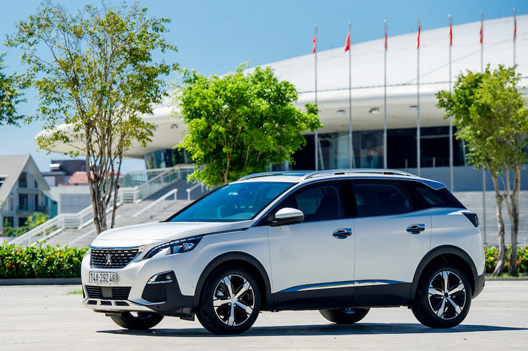 Lugar Peugeot 3008