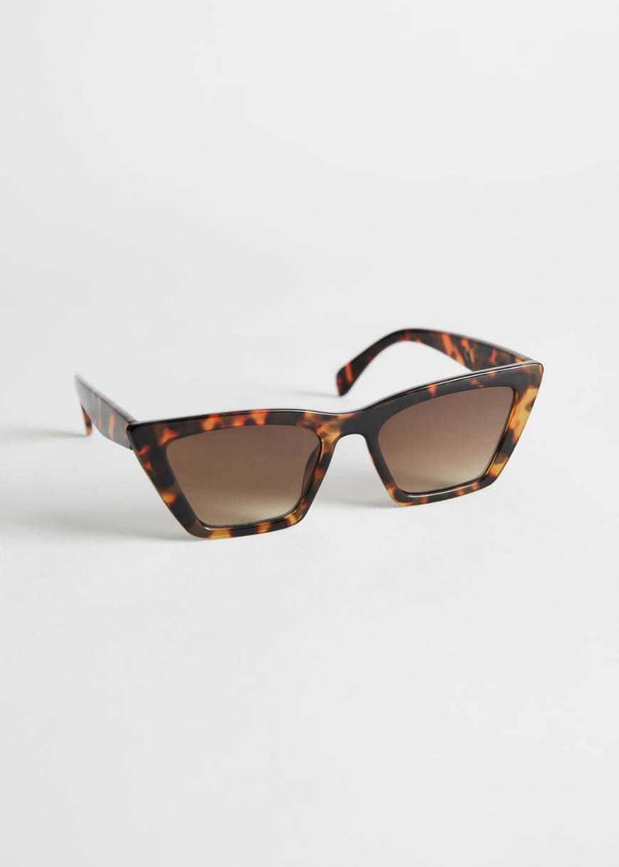 Moda Angular Cat Eye Sunglasses

