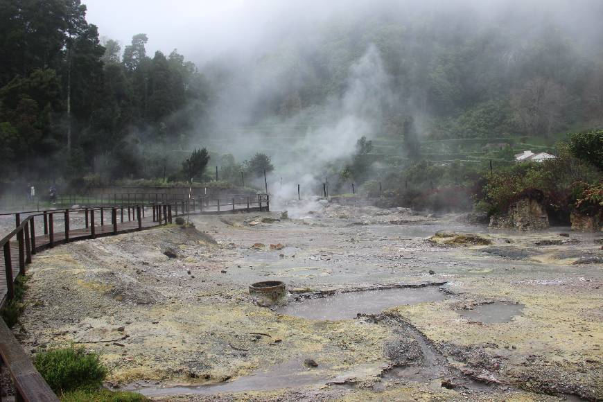 Lugar Lagoa das Furnas Hotsprings. São Miguel - Açores