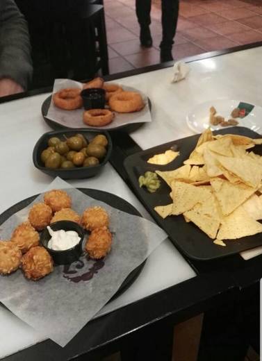 100 montaditos