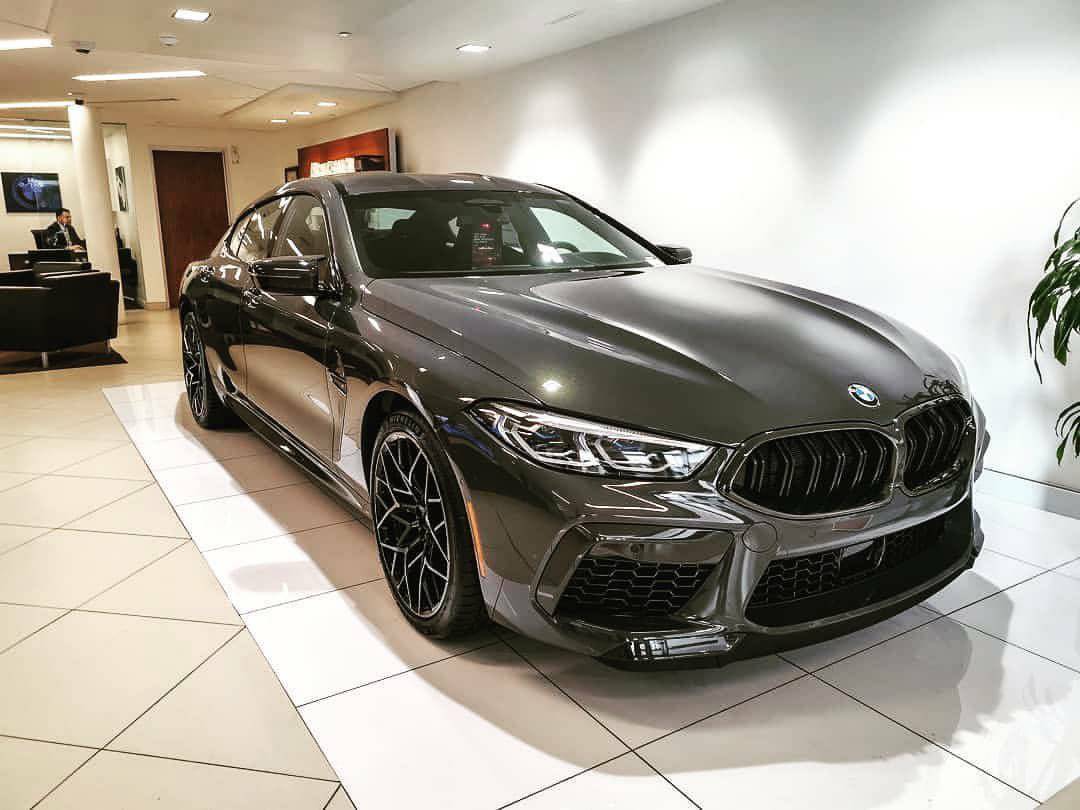 Moda BMW M8 Competition