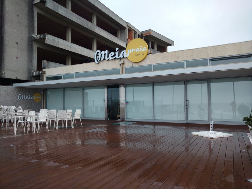 Restaurants Meia Praia Lounge Bar