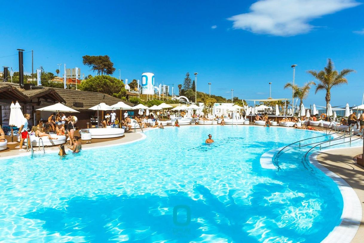 Lugar Opium Beach Club Marbella