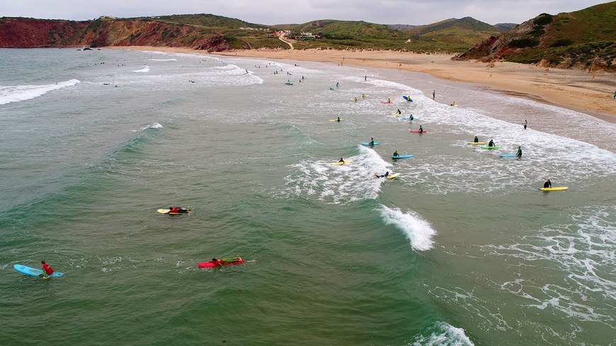 Place Praia do Amado