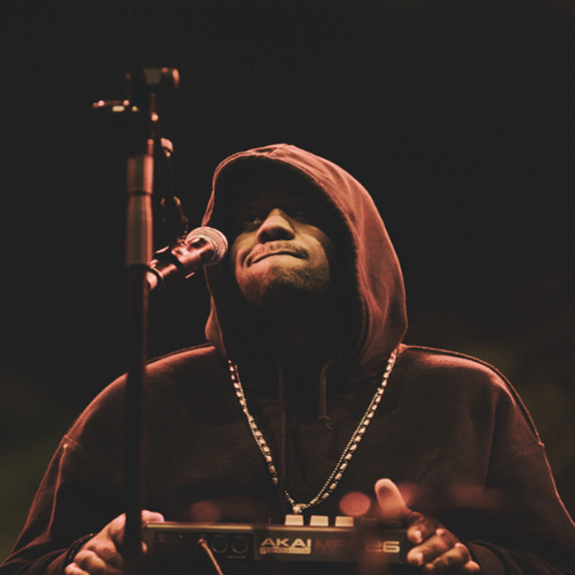 Canción Na Porta do Bar