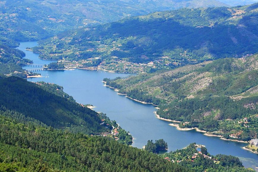 Lugar Miradouro da Pedra Bela