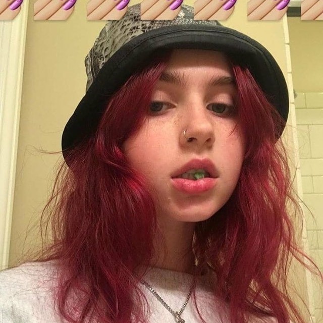 Fashion Clairo