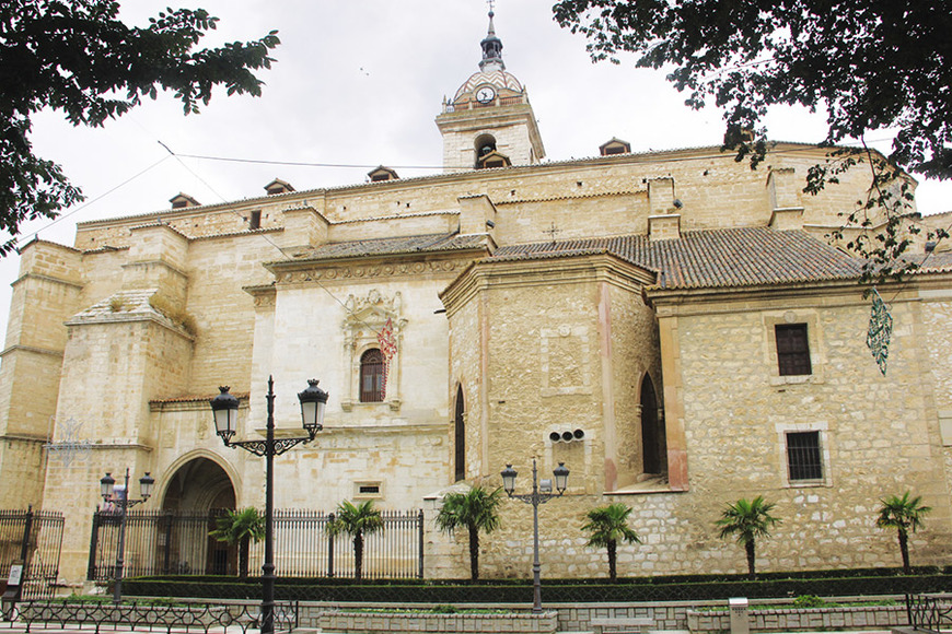 Lugares Santa Iglesia Basílica Catedral de Santa María del Prado