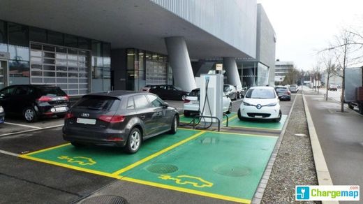 AMAG Automobil- und Motoren AG Charging Station